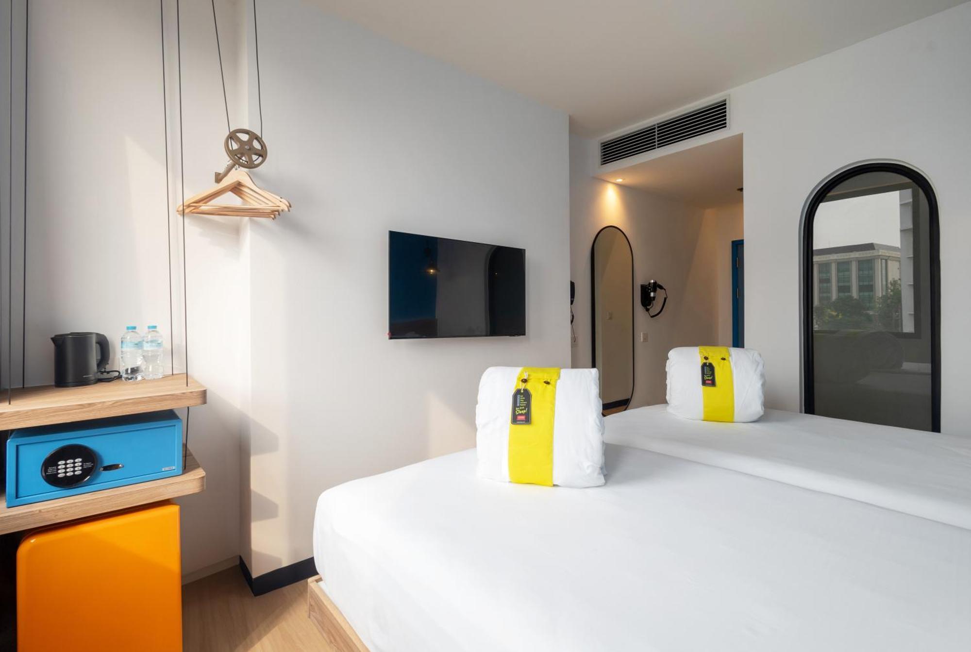Cosi Vientiane Nam Phu Hotel Exterior photo
